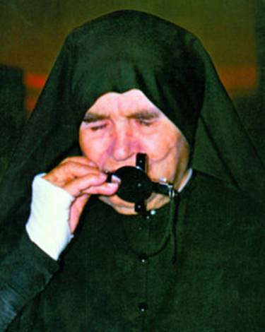 http://www.collevalenza.it/riviste/2014/Riv1014/Art07_01.jpg